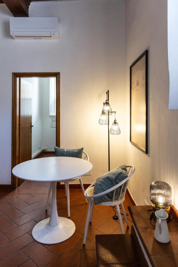 Unique Gem In Piazza Duomo Apartman Firenze Kültér fotó